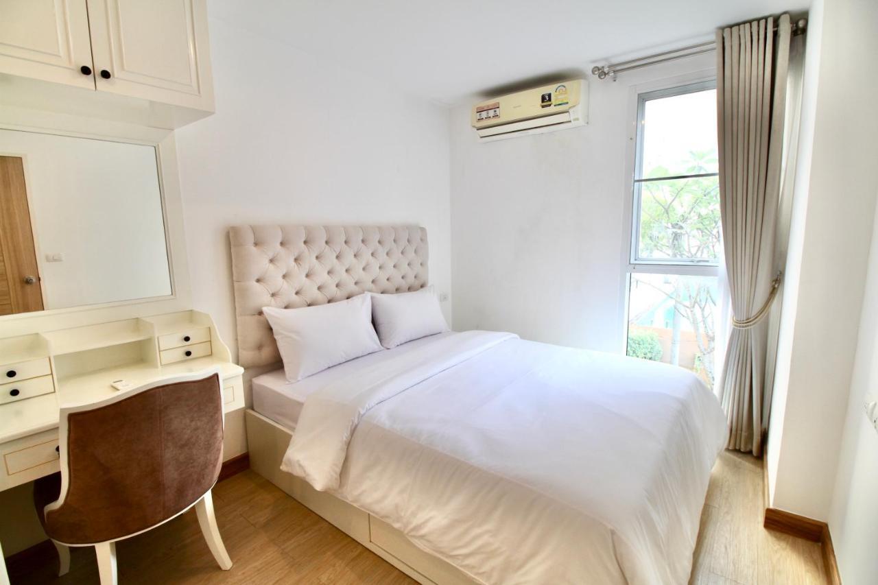 Appartement Town Sukhumvit 71 à Bangkok Extérieur photo
